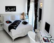 Photo9