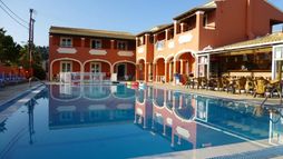Luisa Aparthotel
