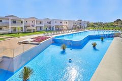 Silver Beach Hotel & Apartments