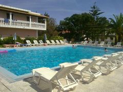 Nikolas Club