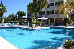 Tasiana Star Hotel
