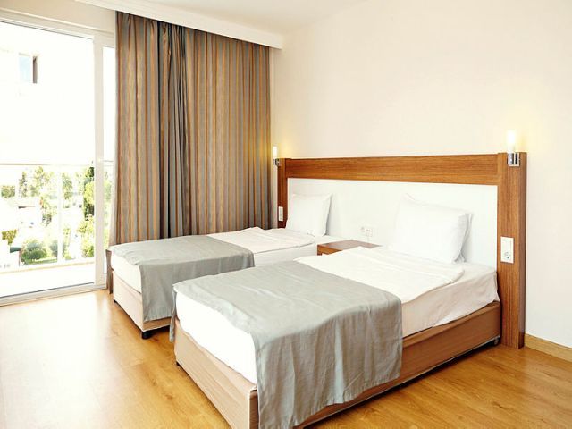 Photo25