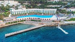 Blue Dreams Resort