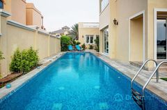 Dream Inn Dubai - Executive Palm Beach Villa